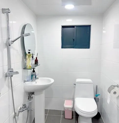 Illda Sinchon Apartamento Seúl